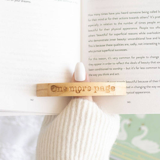 One More Page Thumb Page Holder